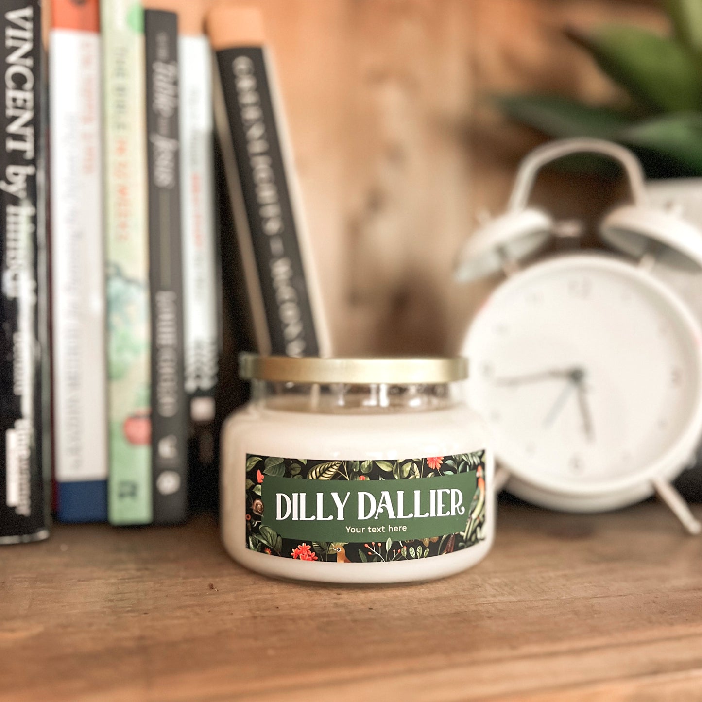 Dilly Dallier Double-Wick Personalized Candle